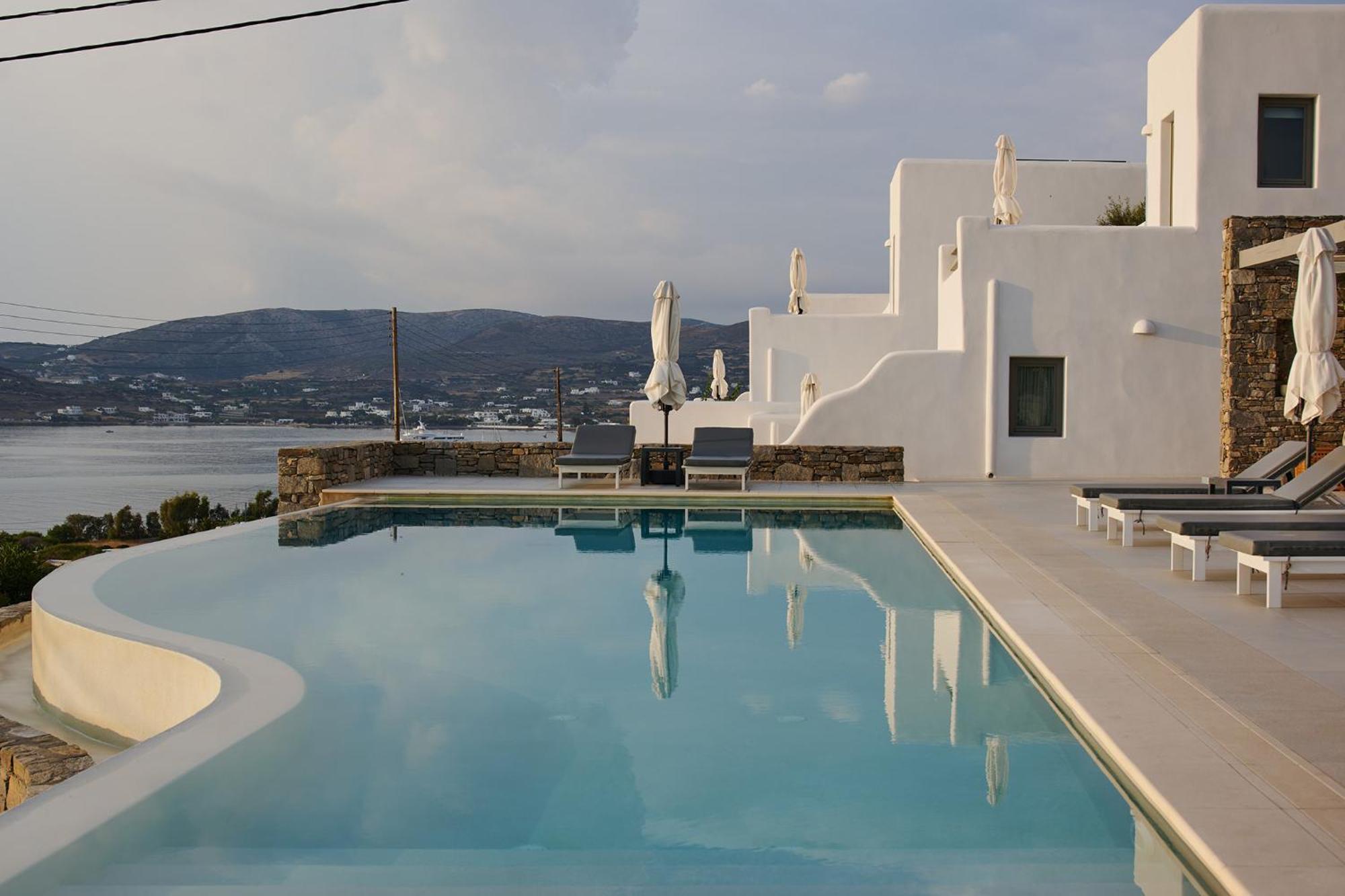 Kymo Luxury Suites Paros Kolympithres Eksteriør bilde