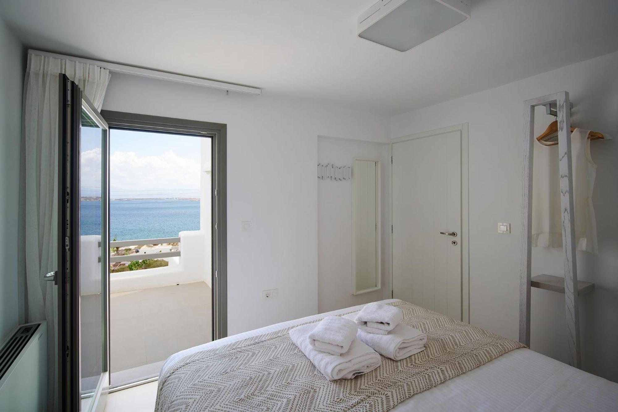 Kymo Luxury Suites Paros Kolympithres Eksteriør bilde