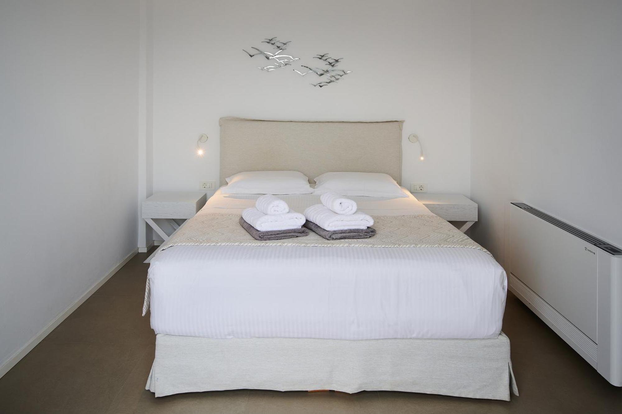 Kymo Luxury Suites Paros Kolympithres Eksteriør bilde